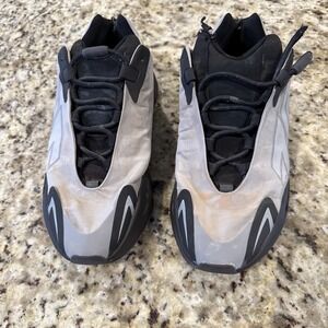 Adidas Yeezy Boost 700 MNVN Geode GW9526 Used Men's‎ Sz 10.5 4790